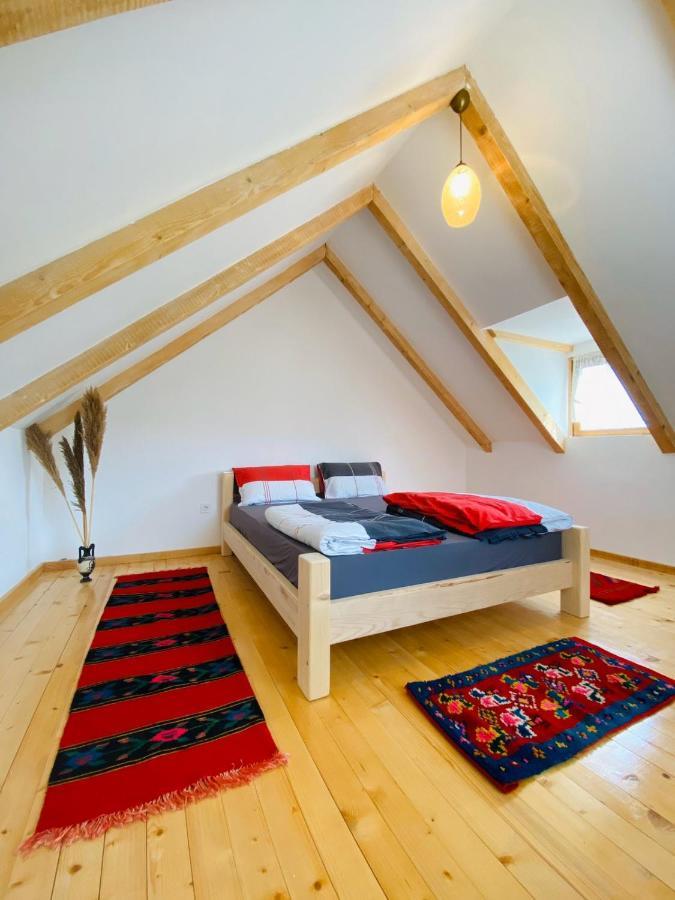 Balabani Local Stay Golubovci 외부 사진