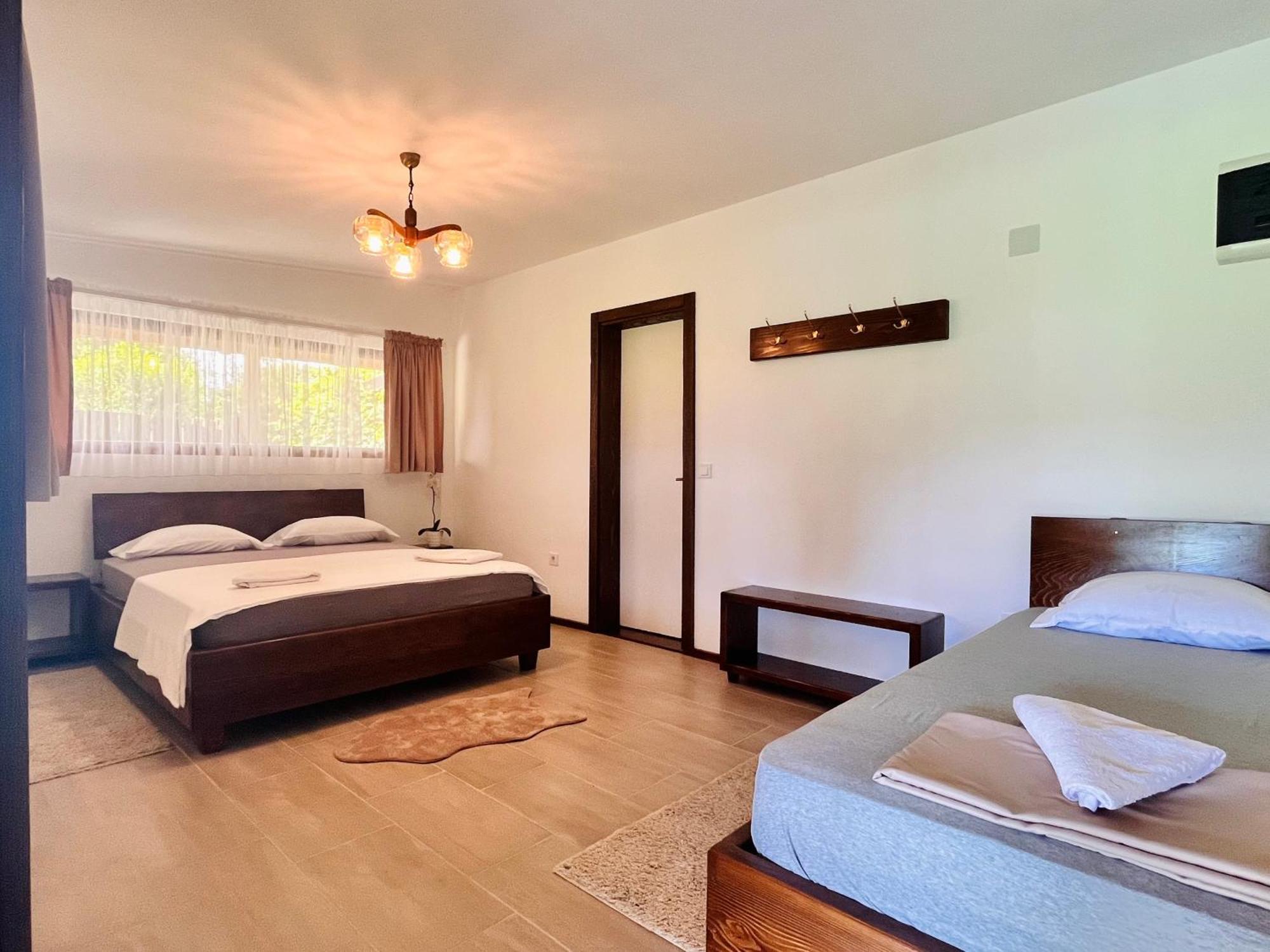 Balabani Local Stay Golubovci 외부 사진
