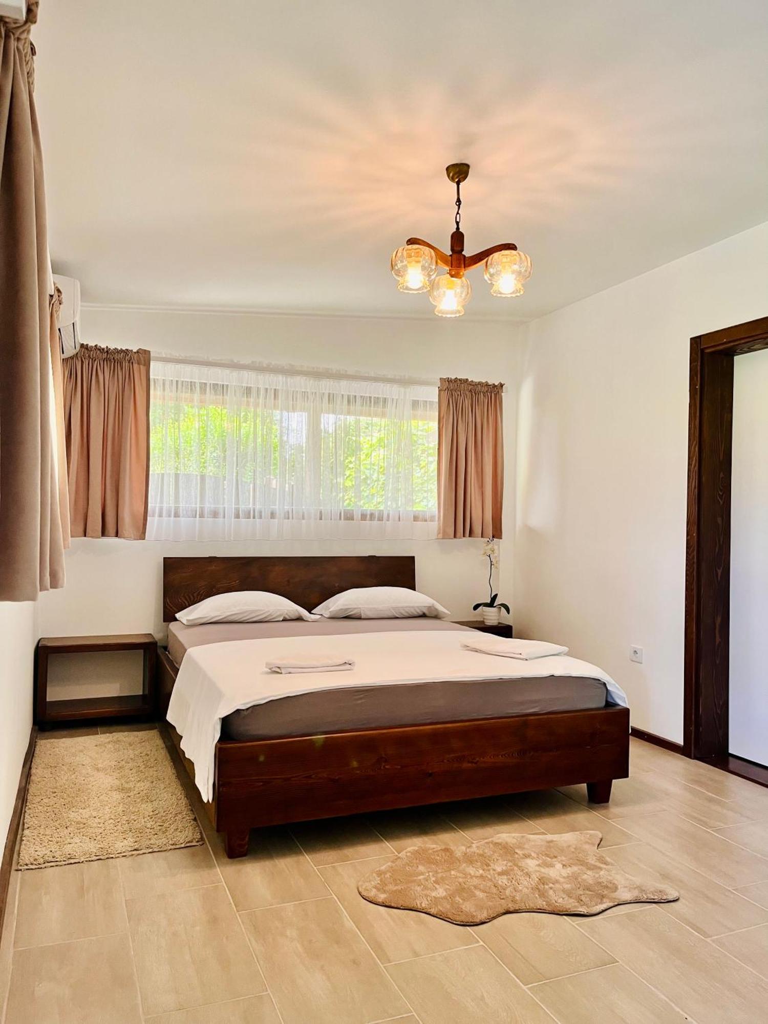 Balabani Local Stay Golubovci 외부 사진