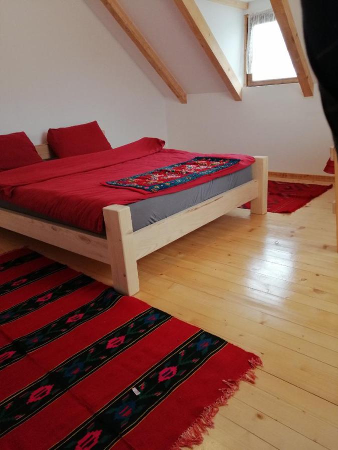 Balabani Local Stay Golubovci 외부 사진